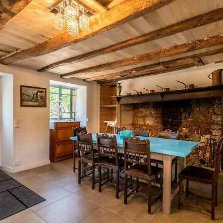 Semesterbostad La Maison De Georgette Carlucet